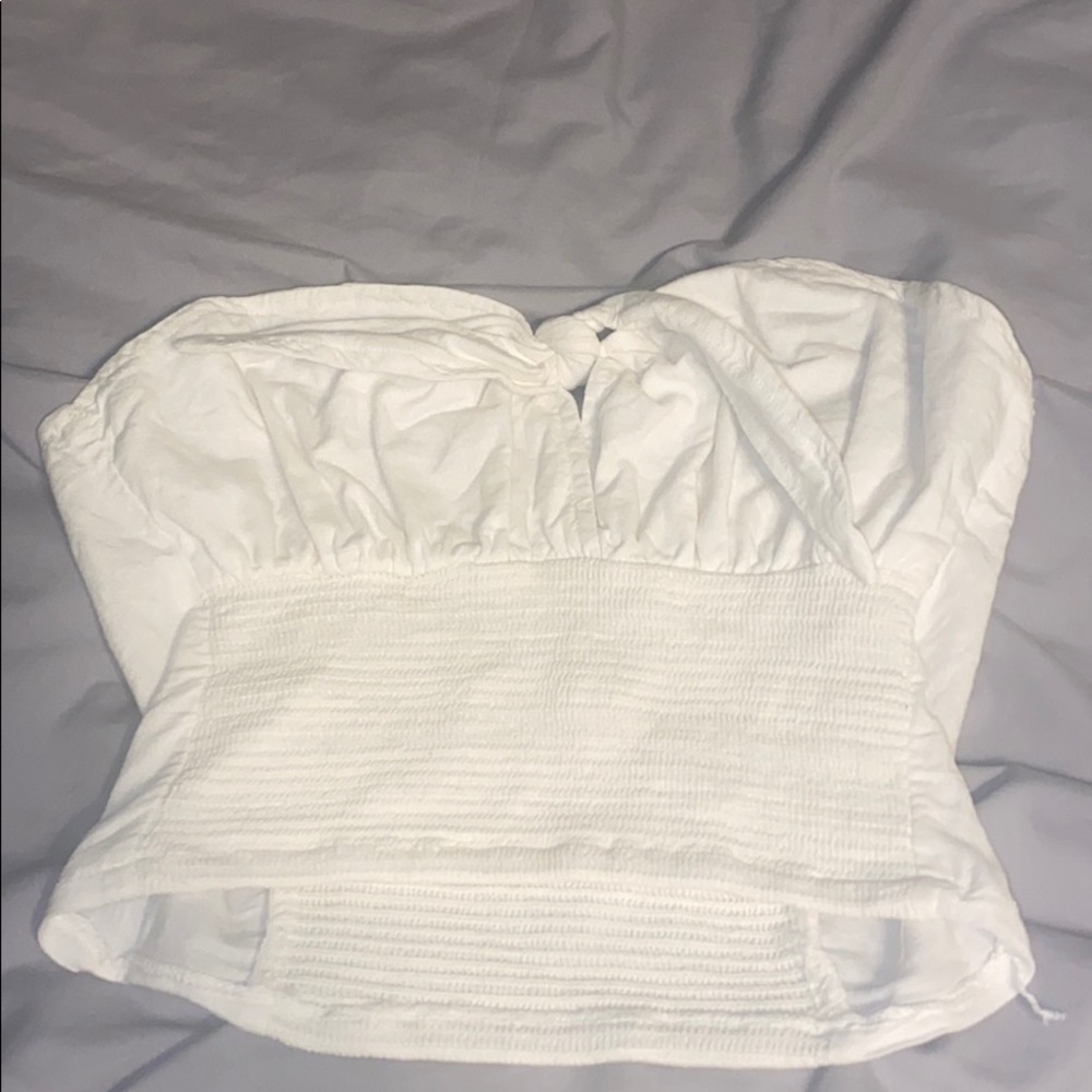Brandy melville tube top (never worn)